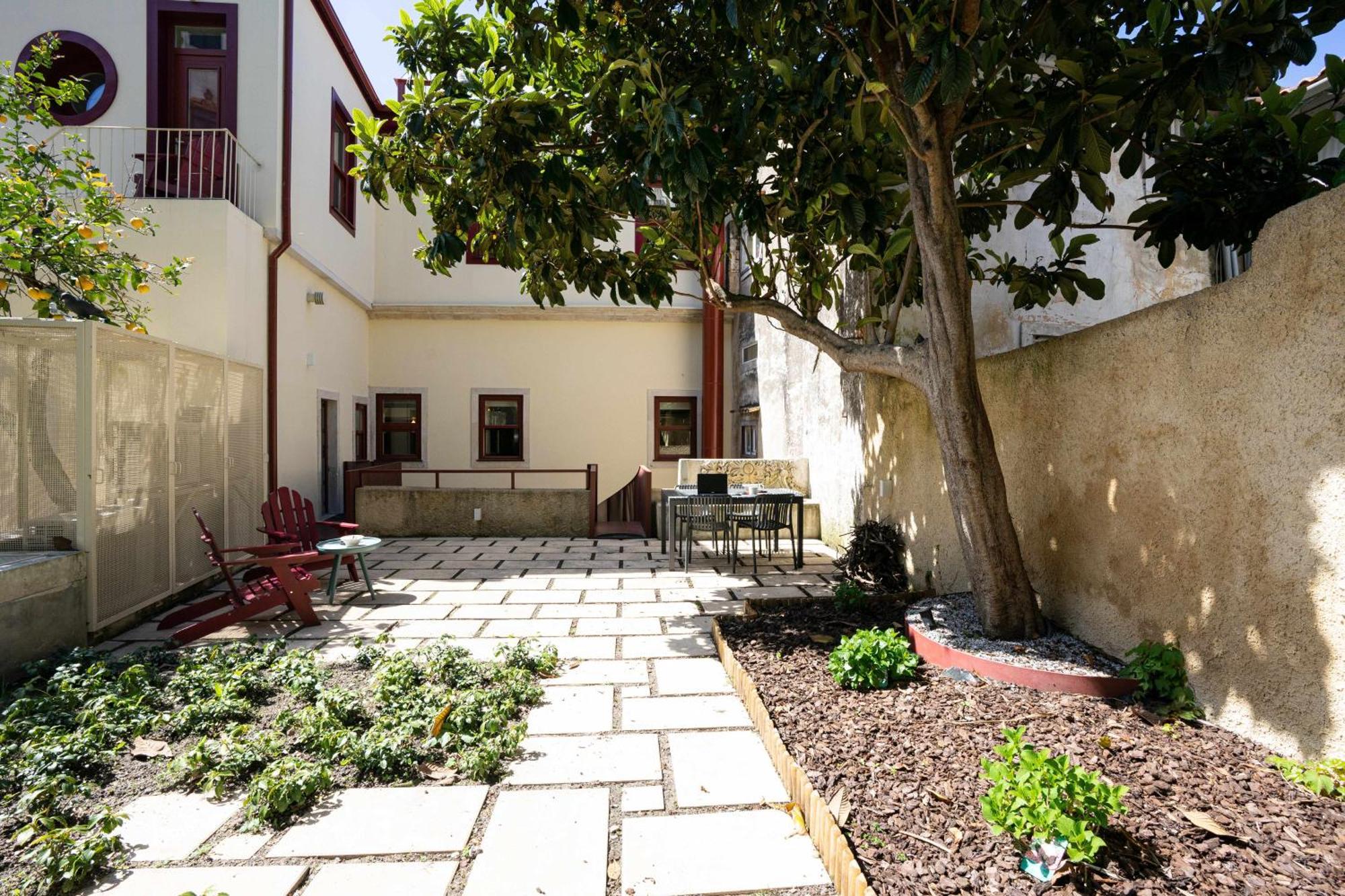 Entre Ruas Apartments 科英布拉 外观 照片